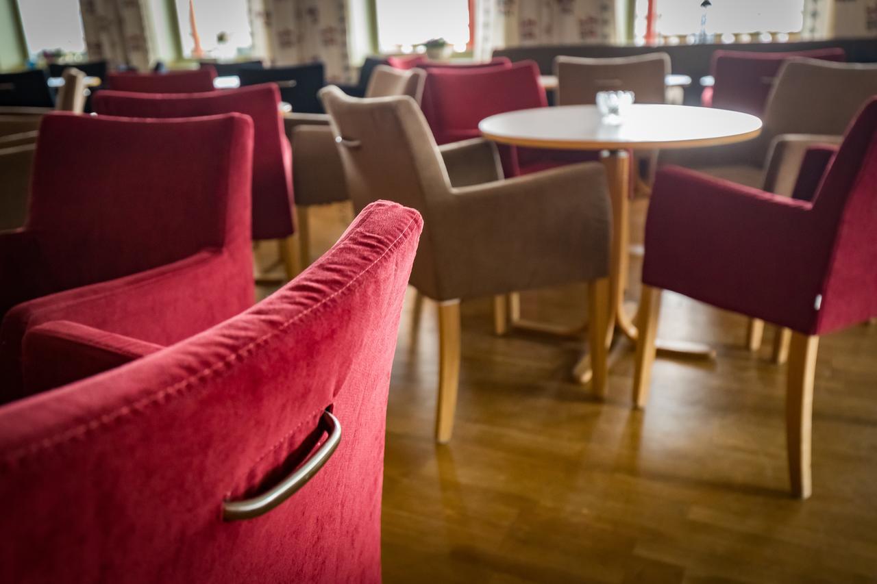 Bruksvallarna Hotell Bruksvallsliden מראה חיצוני תמונה